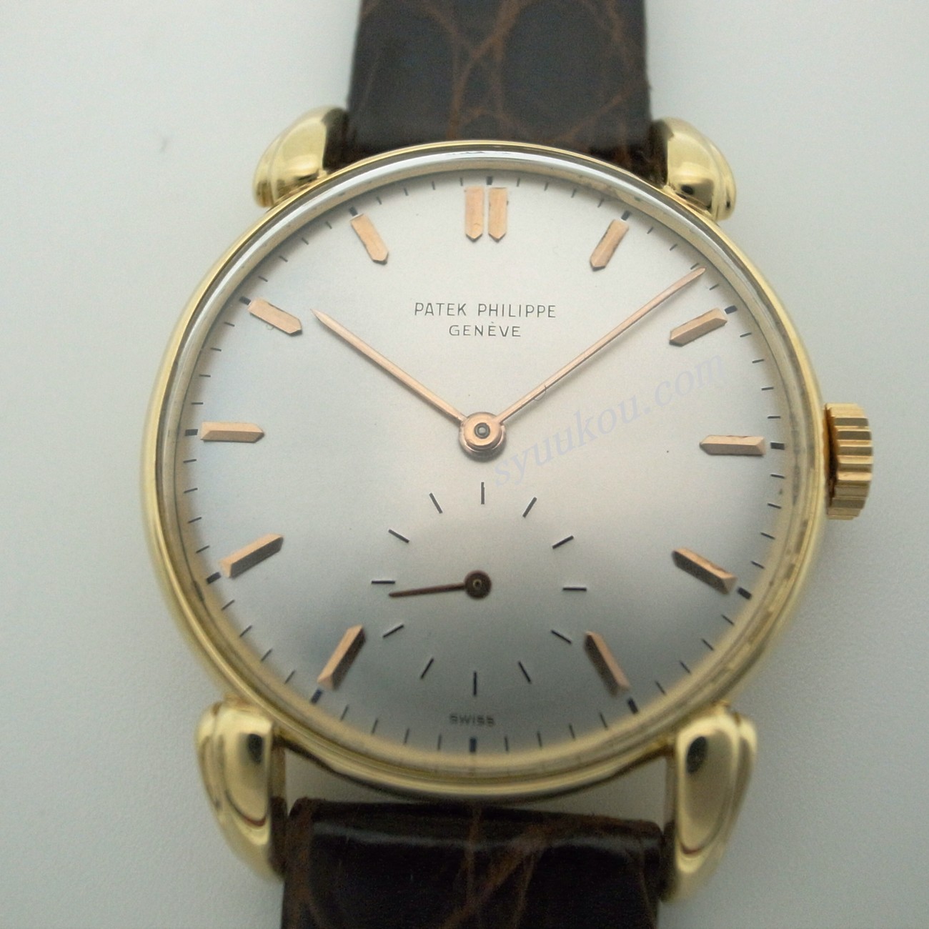 カラ様 カラトラバ Ref．1590 大型カウラグケースモデル | PATEK