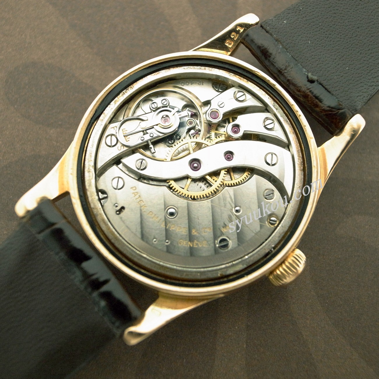 カラトラバ Ref．2483 K18RG製モデル | PATEK PHILIPPE